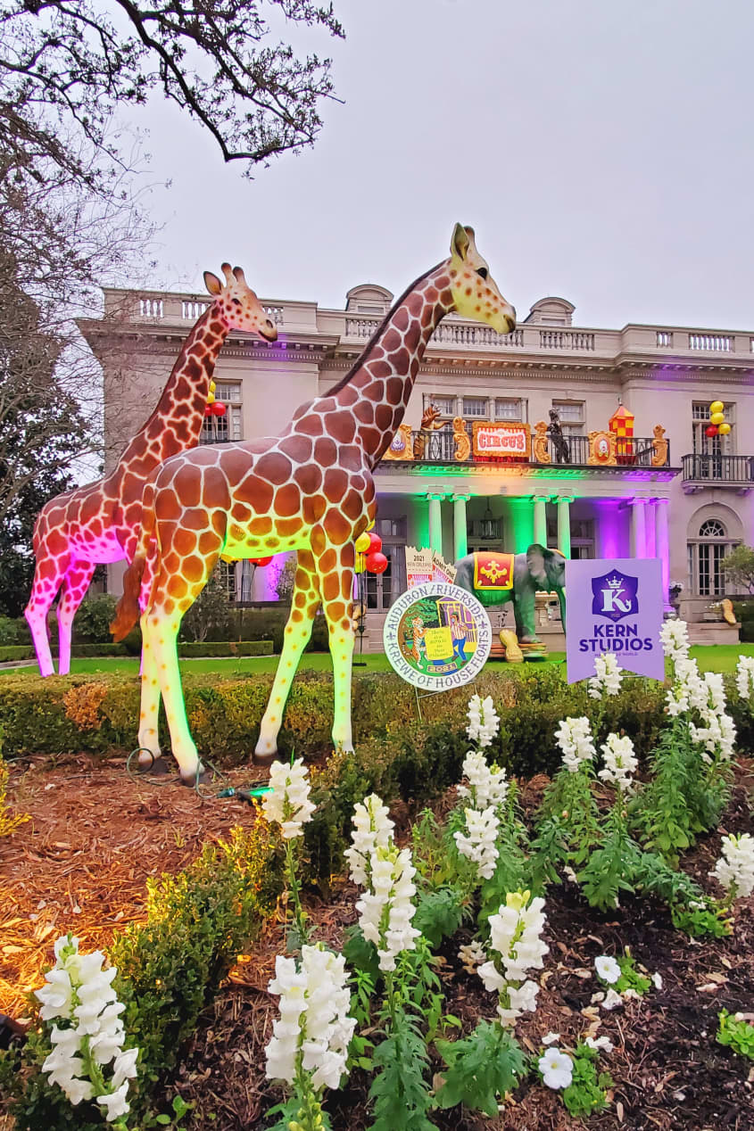 New Orleans Krewe of House Floats Architecture Photos Apartment Therapy